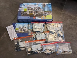 Playtive Clippys Polizeistation - Klemmbaustein Set mit 848 Teilen, ab 5 Jahren - Bild 1 von 3