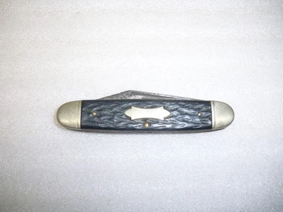 Vintage Camillus 16 pocket knife 50's 60's 3 5/8" black handle for parts - Image 1 of 4