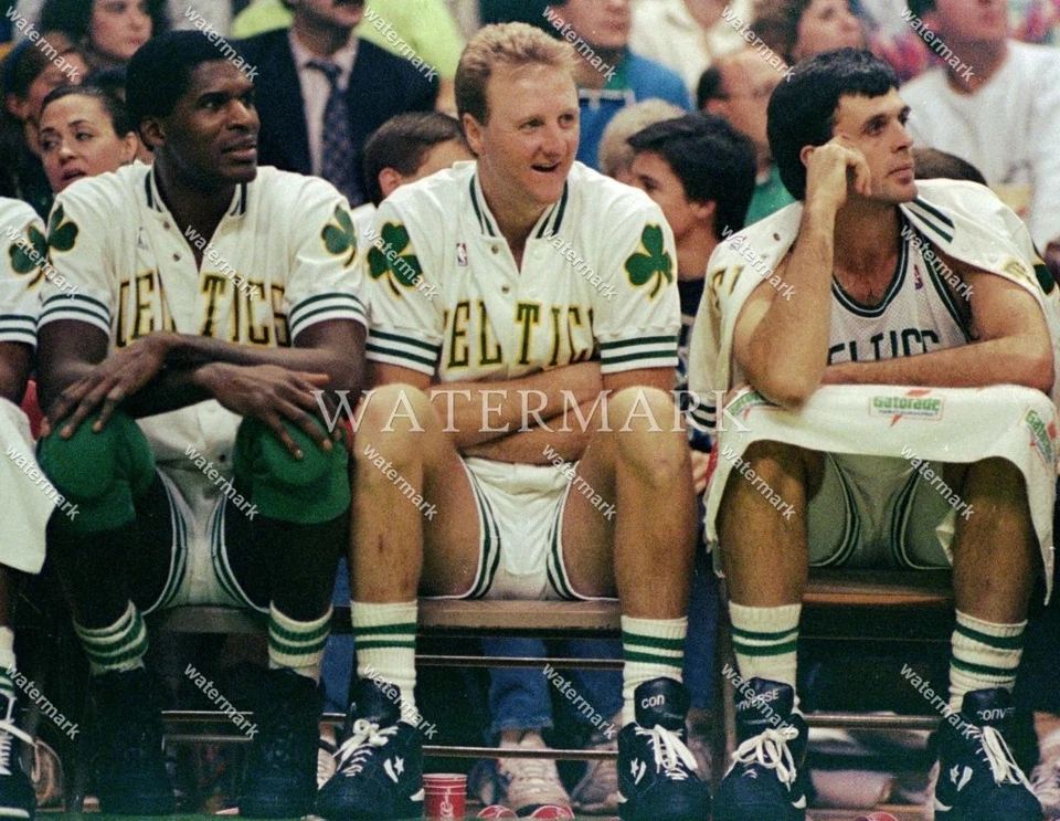 Foto ER551 Larry Bird Robert Parish Kevin McHale Boston C8x10 11x14 16x24 24x36 Foto 1 de 1
