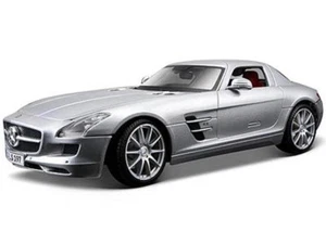 Maisto 1:18 Mercedes Benz SLS AMG Diecast Model Racing Car Silver NEW IN BOX - Picture 1 of 3