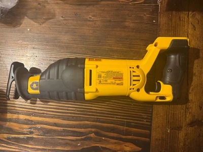New Dewalt DCS381B 20V 20 Volt Max Variable Speed Reciprocating Saw - Image 1 of 3
