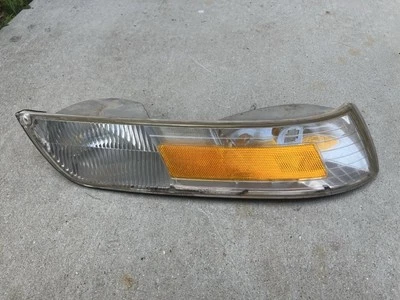 1992-1997 Mercury Grand Marquis Right RH Passenger Front Corner Light - Image 1 of 2