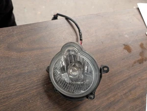PORSCHE Cayman Right Passenger fog light 98763108400 06 - 08 - Picture 1 of 15
