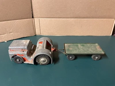 Tranvía del aeropuerto Doepke Clark vintage de los años 50 con un coche para resto/personalizado Foto 1 de 4