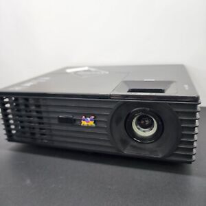 Viewsonic PJD5134 SVGA 800 x 600 Resolution Projector Working with Remote/Cables