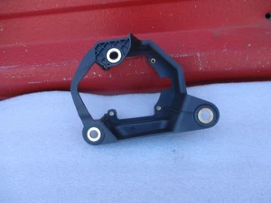 2018-2024 Mini Cooper Countryman Charging Port  Bracket 61139375547 - Bild 1 von 6