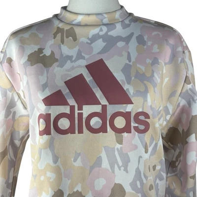 Sudadera Adidas Para Mujer Gráfica Pastel Camuflada Talla X Pequeña Recortada Acogedora Usada en Excelente Condición Foto 1 de 4