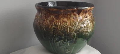  Jardiniere Dogwood Majolica Robinson Ransbottom RRPco  Planter Roseville Ohio - Image 1 of 4