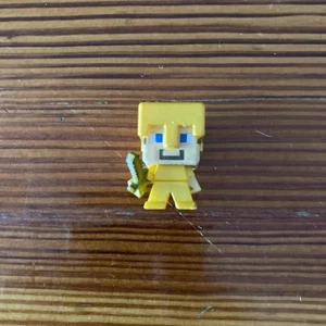 Minecraft Mini Figuren Steve Gold Armor 1" Figur Serie 1 - Bild 1 von 2
