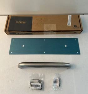 Placa de tracción de puerta Ives 8303 4" x 16" US32D acero inoxidable satinado 3/4" mango redondo - Imagen 1 de 8