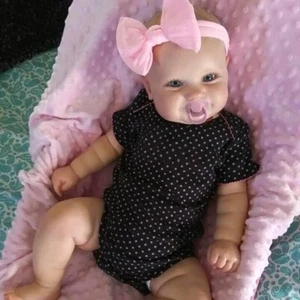 Full Body Vinyl Doll Real Re born Baby Girl Dolls 19 in Lifelike Newborn Gifts - Picture 1 of 6