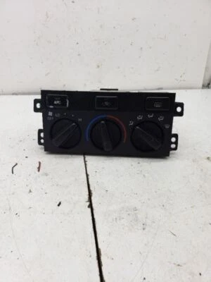 Interruptor selector de aire acondicionado usado se adapta a: Toyota Solara 2000 grado A Foto 1 de 3