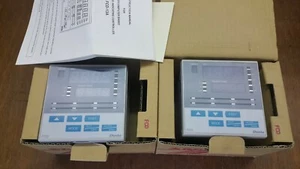 2PCS NEW  SHINKO Temperature Controller FCD-13A-R/M 1 FCD-15A-R/M - Picture 1 of 4