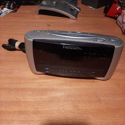 Emerson Research CKS2237 Automatic Time Setting Dual Alarm Clock AM/FM Radio - Image 1 of 2
