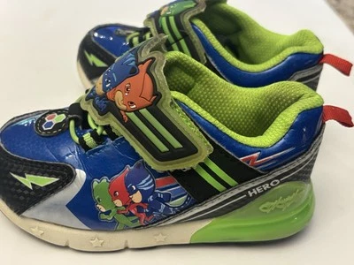 PJ Masks Zapatillas para Niños Pequeños Zapatos HÉROE Talla 8 Fácil de Deshacer Pestaña Gancho y Lazo Foto 1 de 4