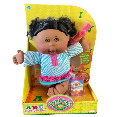 Muñeca afroamericana Cabbage Patch Kids ABC Play With Me 2011 JAKKS PACIFIC NUEVA Foto 1 de 4