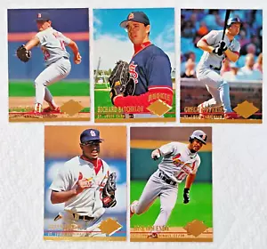5 carte da baseball TUTTE ST LOUIS Cardinals FLEER UL TRA 1994 squadra indimenticabile - Foto 1 di 2