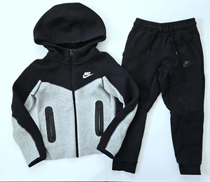Nike Tech Boys XS Fleece Hoodie Jacket Joggers Pants Set BA1-5 - Picture 1 of 5