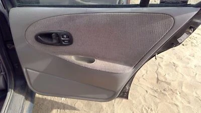 Saturn Sw2 1998 pasajero trasero derecho interior puerta panel moldura solo OEM trasero gris Foto 1 de 4