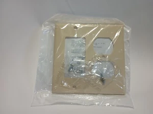 (5) Leviton GFCI Cover Duplex Outlet Wall Plate 80746-I - Picture 1 of 2