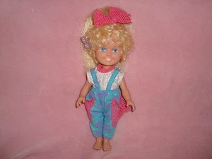 Dolly Surprise Growing Hair Blonde Holly 1987 Vintage Playskool 11" tall - Imagen 1 de 5