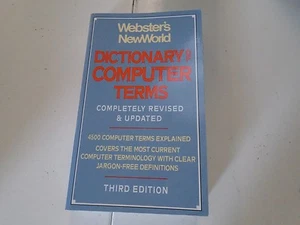 Webster's New World Dictionary Computer Terms Paperback Book Revised Updated - Imagen 1 de 2