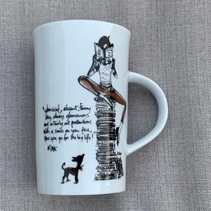 IZAK ZENOU 2010 Porzellan BUCHWURM Mode Mädchen & Chichuahua Becher Kaffeetasse - Bild 1 von 14