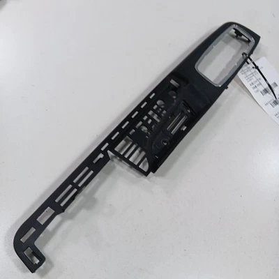 Interruptor de ventana Chrysler 300 bisel embellecedor delantero derecho 2015 2016 2017 2018 2019 Foto 1 de 4