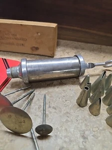 Vintage Ateco Stanard Ornaments Syringe Book , Tips,and Flower Nails Baking - Picture 1 of 7