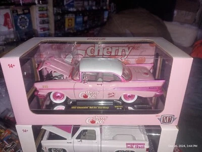 2024 M2 MACHINES CHASE 1957 CHEVROLET BEL AIR HARDTOP 1/24 CHERRY COKE 1/750 - Image 1 of 4