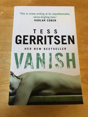 Vanish by Tess Gerritsen, Paperback, Signed, 1st/1st, British Edition - Image 1 of 4