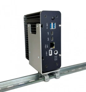 DIN-rail-IPC IS0300: Celeron N4120 / 4GB RAM / 500GB SSD, PoE, lüfterlos - Bild 1 von 3