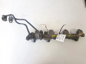 Riel inyector de combustible Mitsubishi Carisma 1999 (inyectores) (distribución de combustible #796685-92 - Imagen 1 de 3