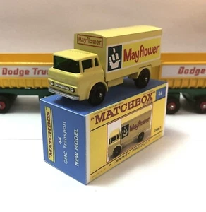 Vintage Lesney Matchbox 44c GMC Truck Conversion to Moving Van with Custom Box - Picture 1 of 3
