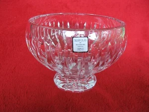 Tazón de cristal con patas C-60 Marquis by Waterford 4 1/4" de alto hecho en Polonia - Imagen 1 de 3