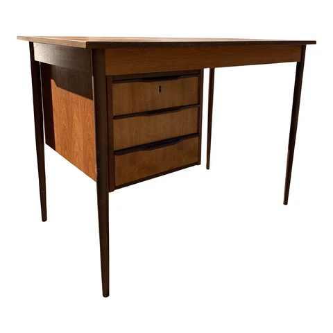 Vintage 1960s Brown Mid Century Modern Danish Style Compact Teak Desk W/ Drawers Cover