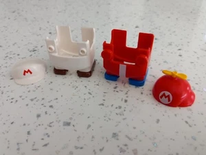 Lego Nintendo Super Mario Weiß & Rot Power-Up Packs Konvolut - Bild 1 von 1