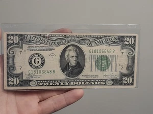 1934- C $20 Federal Reserve Note Chicago - Picture 1 of 6