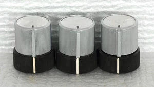 Pieza del receptor Fisher 390: solo perilla selectora/equilibrio/volumen - Imagen 1 de 4