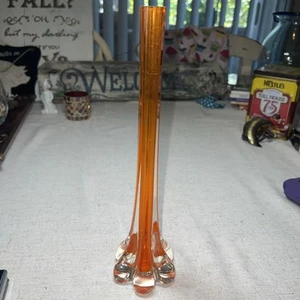 Vintage footed art glass bud vase orange - Picture 1 of 5