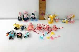 16 Stück Mattel Furryville FV Herz Miniatur Plüschtiere - Bild 1 von 6