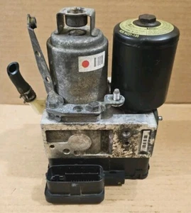 2004-2009 Toyota Prius ABS Anti-Lock Brake System Pump Module OEM 44510-47050 - Picture 1 of 8