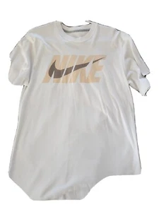 Nike Men's Sportswear T-Shirt Active Short Sleeve Graphic Tee - Picture 1 of 2