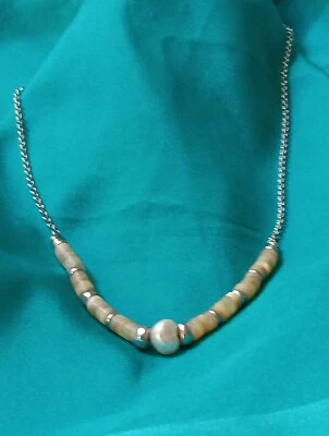 Nuevo con etiquetas Collar Kendra Scott LILA Tono Plateado Perla y Concha 20 Pulgadas Relail $88. Foto 1 de 4