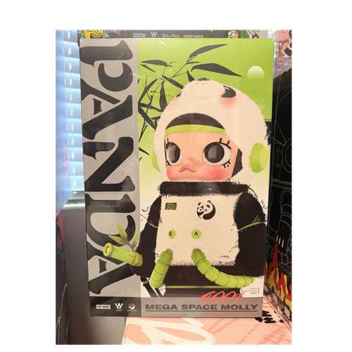 RARE POP MART MEGA SPACE MOLLY 400% BUBBLE TEA LIMITED EDITION
