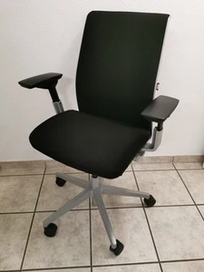 Steelcase Think V2 Bürostuhl Drehstuhl - Bild 1 von 7