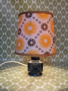 Lámpara lateral de mesa y pantalla vintage retro Holkham cerámica años 60 70 floral - Imagen 1 de 10