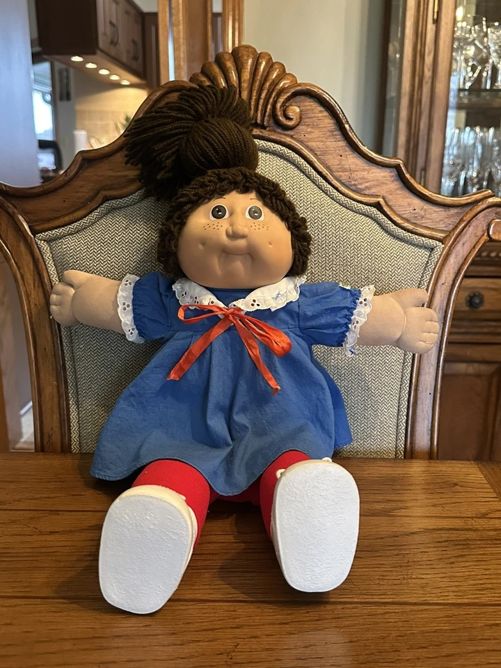 Cabbage Patch Doll Jesmar Made In Spain Brunette Single Ponytail Freckles 1982 - Image 1 of 4