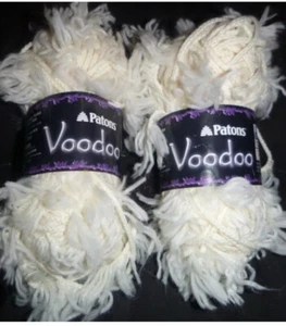 Patons 2-SKEIN-LOT VOODOO YARN Ivory Fringe/Fiber/Eyelash “Fleece” Discontinued - Picture 1 of 12