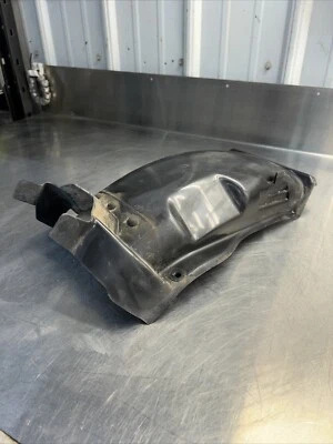 Yamaha 1983 XV Virago 500 XV500 Rear Sub Fender Mud Guard Plastic Inner Fender Foto 1 de 4